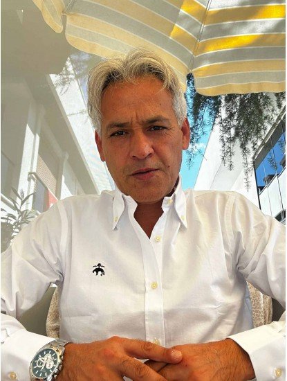 2598-Brıva Beyaz Oxford Kumaş Logolu Dik Yaka Regular Fit Gömlek