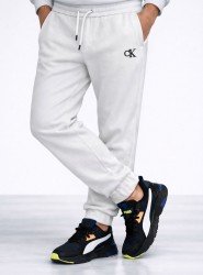 8414-CK Beyaz Sol Önde CK Nakışlı Eşofman