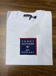 8694- TMY Beyaz Önü Baskılı Bisiklet Yaka T-shirt