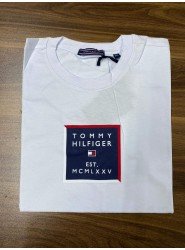 8694- TMY Beyaz Önü Baskılı Bisiklet Yaka T-shirt