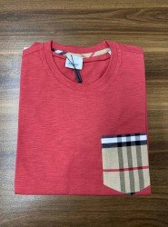 8700- BRBRRY Nar Çiçeği Cep Detaylı Bisiklet Yaka T-shirt