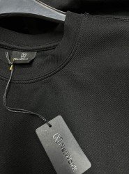 9202-NTWRK Siyah Kendinden Desenli Kumaş Basic Tshirt