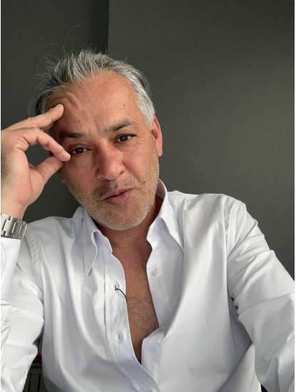 9227-Briva Beyaz Dik Yaka Gizli Düğme Slim Fit Gömlek