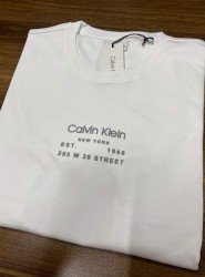 9241-CK Beyaz Önü Kauçuk Baskılı Basic Tshırt