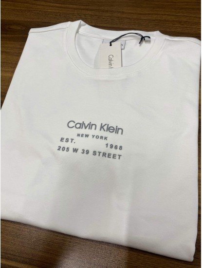 9241-CK Beyaz Önü Kauçuk Baskılı Basic Tshırt