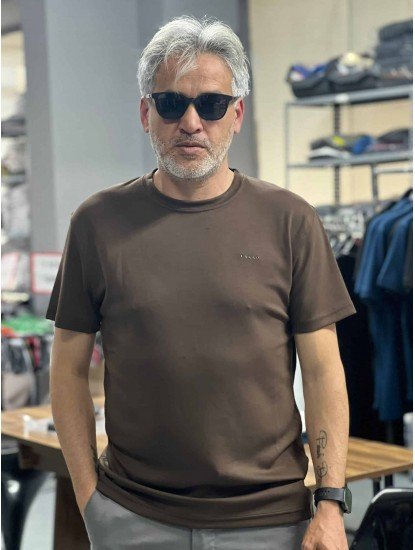 9249-VK Kahve Metal Logo Modal Kumaş Basic Tshirt