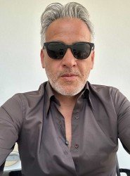 9346-Briva Acı Kahve Gizli Düğme Dik Yaka Slim Gömlek