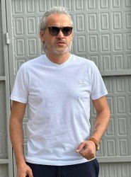 12173-LCST Beyaz V Yaka Slikon Timsah Logo Tshirt