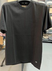 8635- Loro Piana Siyah Eteği Logo Detaylı Tshirt