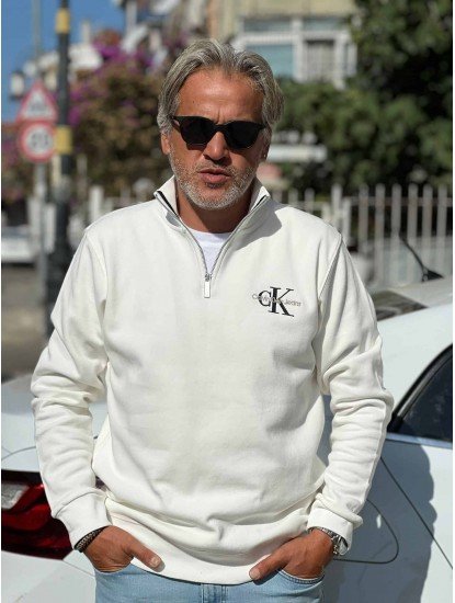8842-CK Ekru Yarım Fermuarlı Calvin Klein Nakış Logolu Pike Kumaş Sweath