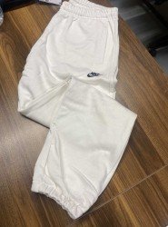 9088-NK Ekru Paçası Lastikli Eşofman Altı